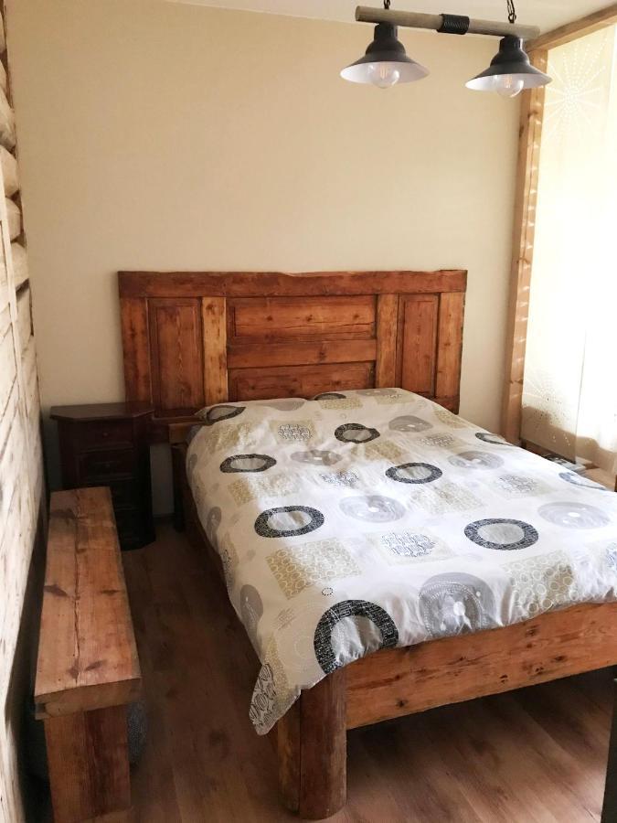 Starp Krastiem Apartment *