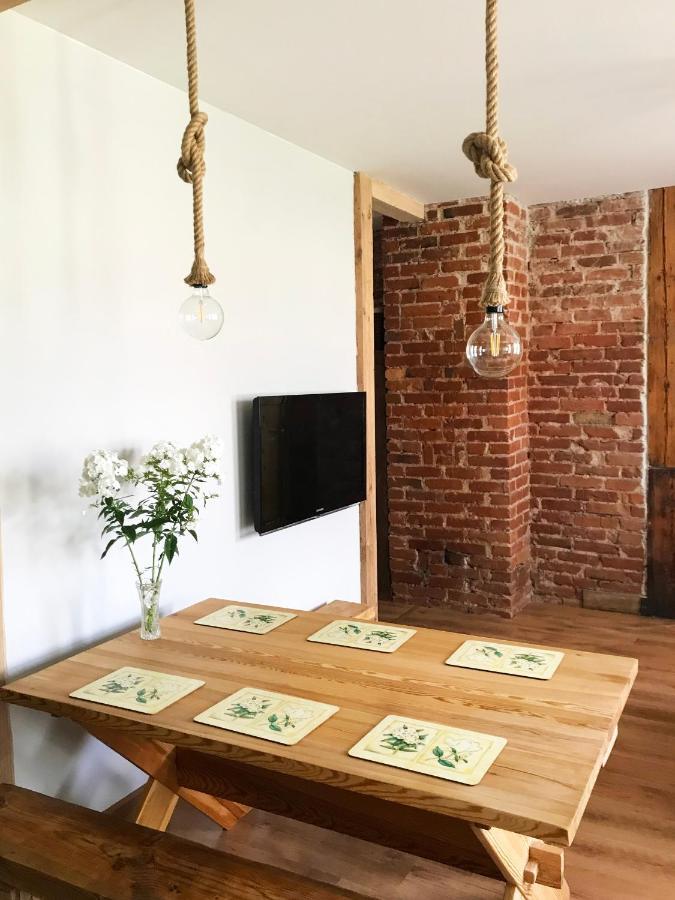 Starp Krastiem Apartment